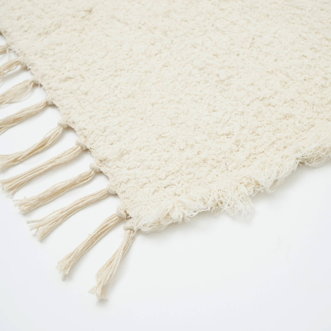 Camelot 36x24" White Cotton Blend Scatter Rug - Soft Textured Accent Rug for Living Room, Bedroom, Entryway | Rustic Fringed Design | Durable Home Décor, India