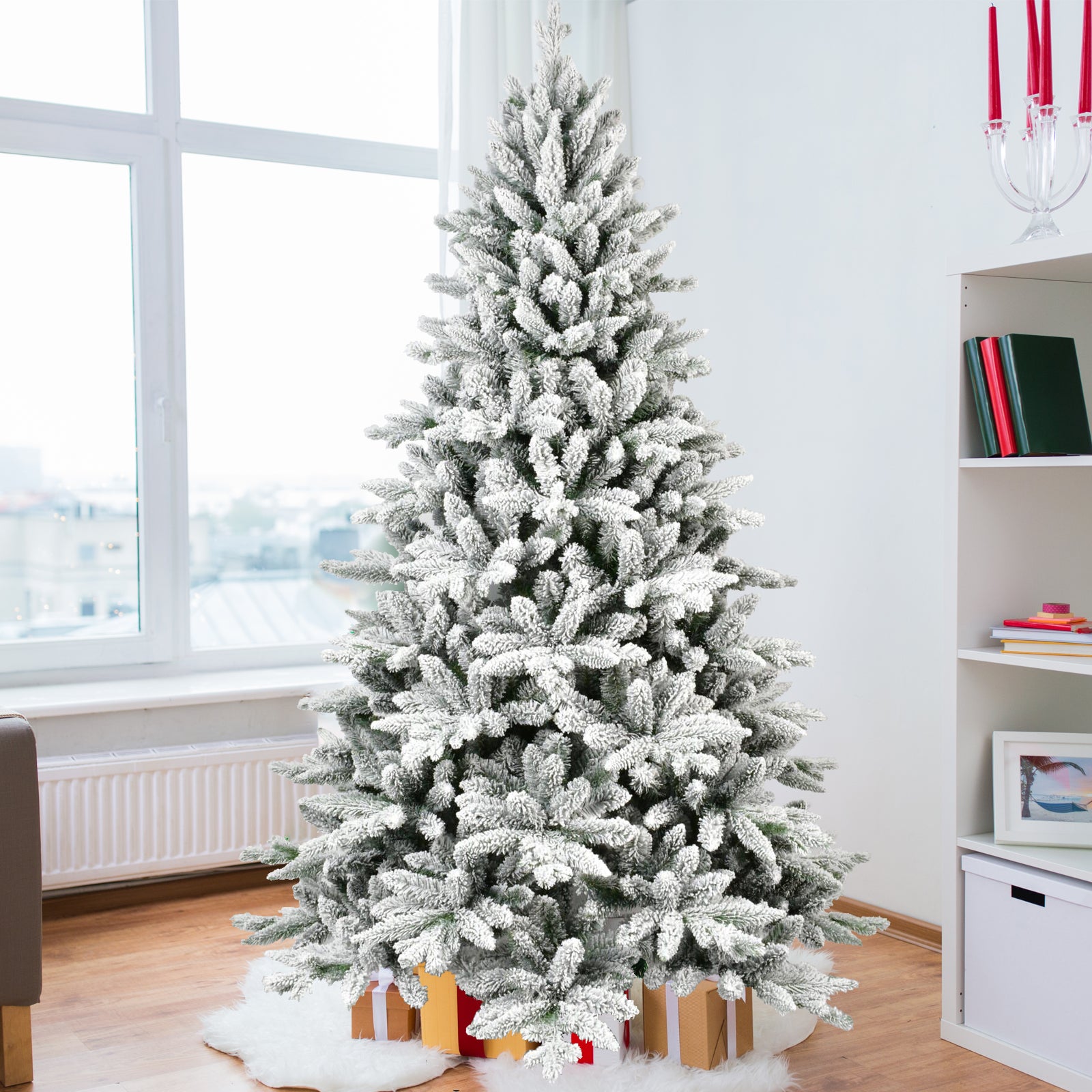 6ft Snowy Flocked Christmas Tree: 1100 Tips, Realistic PE+PVC Hinged Artificial Xmas Tree with Metal Stand for Cozy Holiday Home Decor, White
