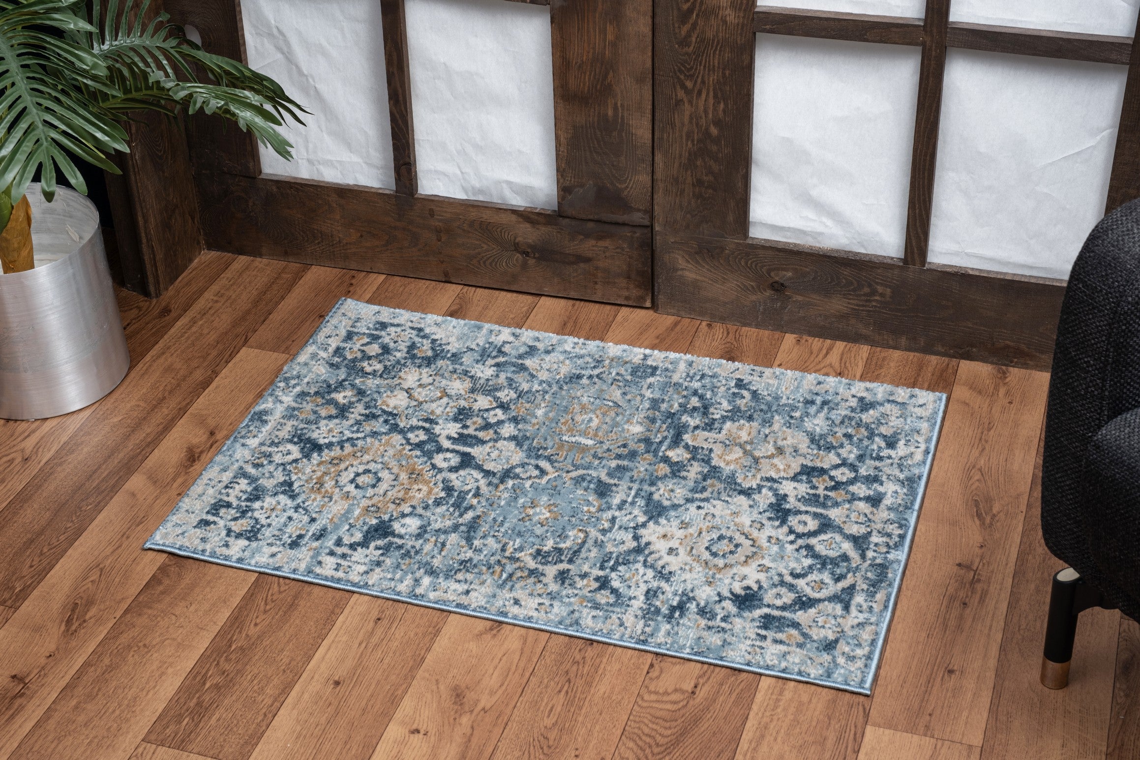 Noble GC_GEN7005 Navy Blue 5'3" x 7'3" Area Rug | 100% Polyester, Jute Backing | Kid &amp; Pet Friendly, Stain Resistant | Soft, Durable, Low Pile for Entryways &amp; High Traffic Areas | Made in Turkey