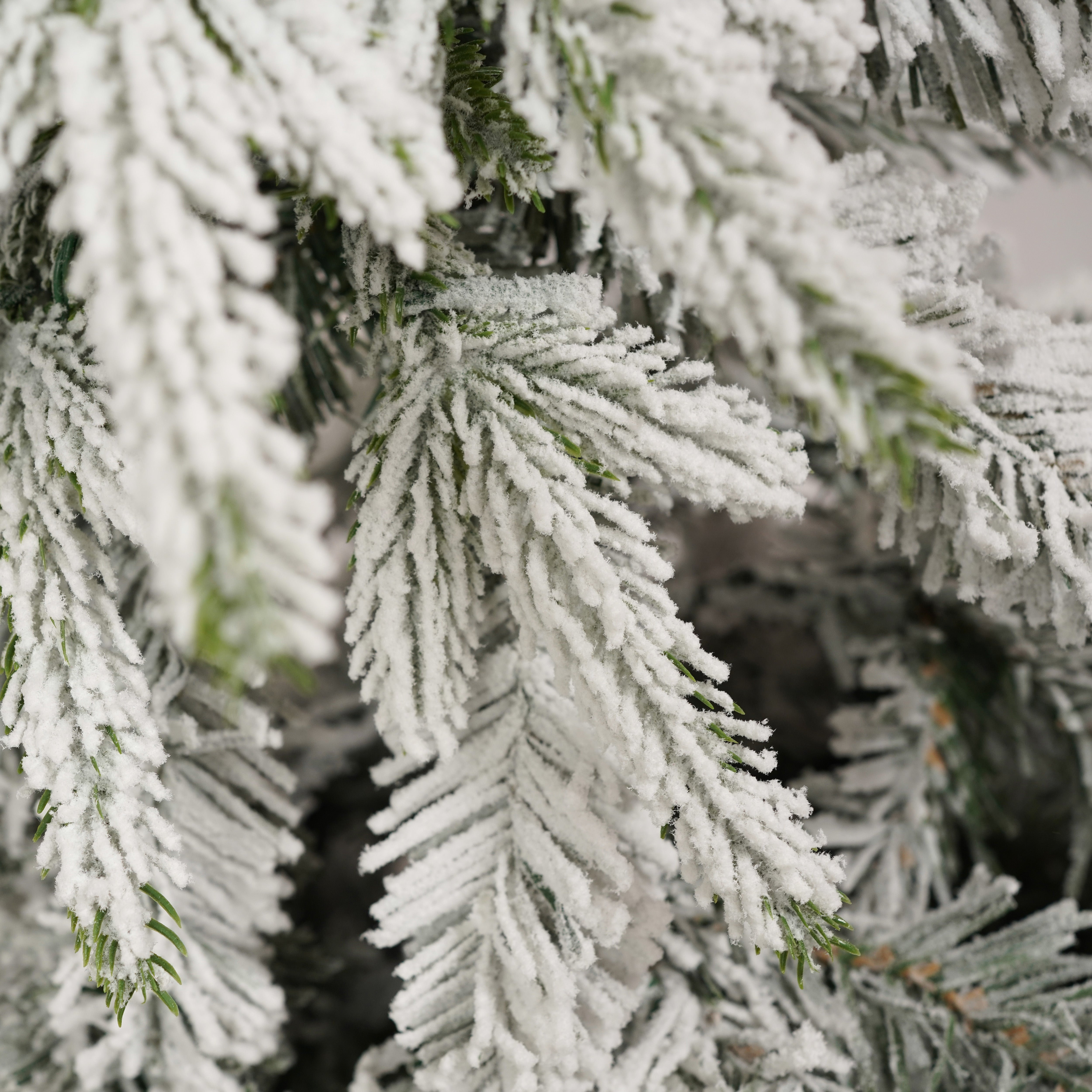 Pre-lit 4-Piece Christmas Tree Set: 4ft Artificial Tree, Wreath, Garland & 2 Entrance Trees with 330 Warm White LED Lights, Lush Green PVC Foliage for Festive Home & Office Decor