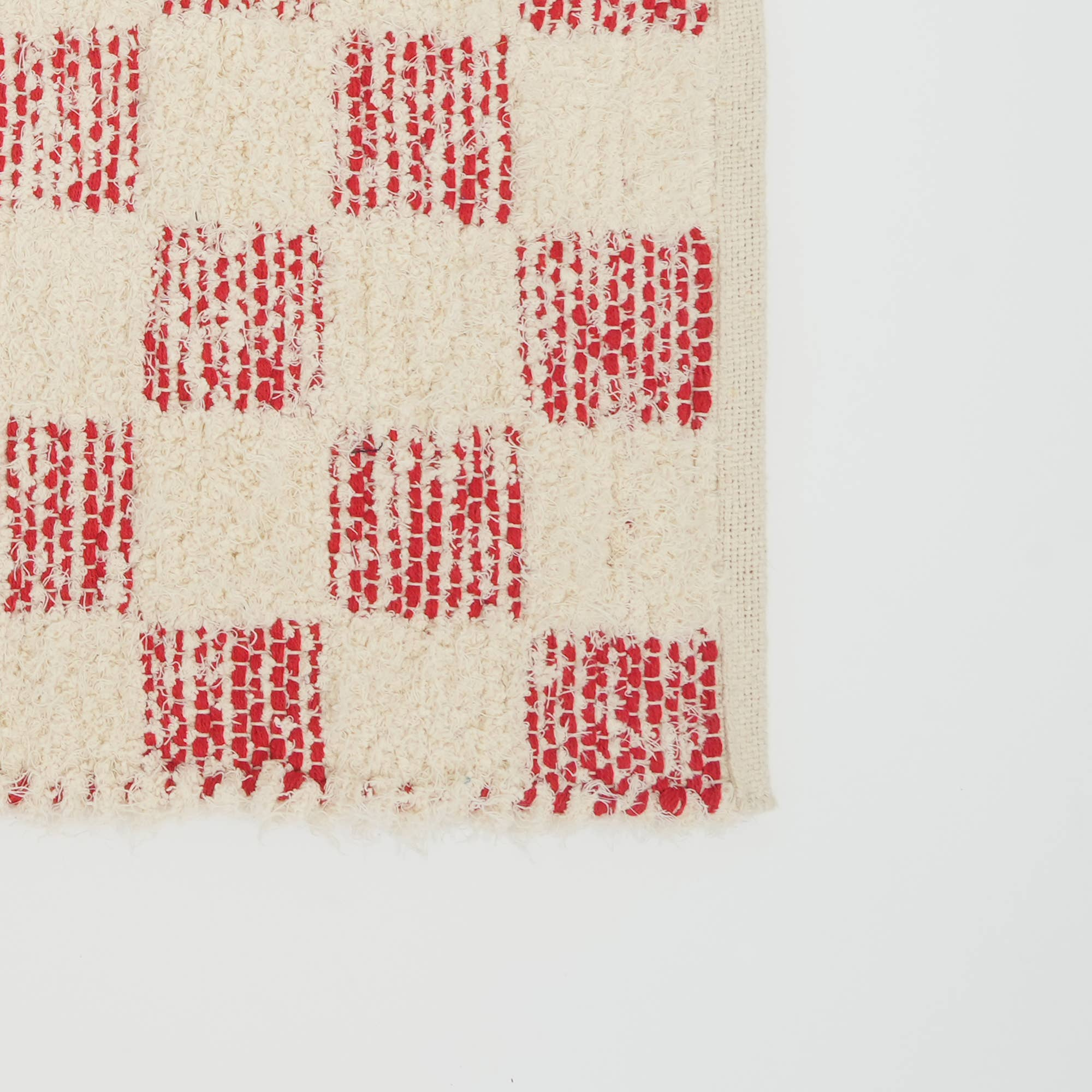 Camelot 36x24" Red Scatter Rug - Soft Cotton Blend Accent Rug for Living Room, Bedroom, Entryway. Textured Comfort, Fringed Edges, Rustic Elegance. Durable, Easy Care Home Décor from India.