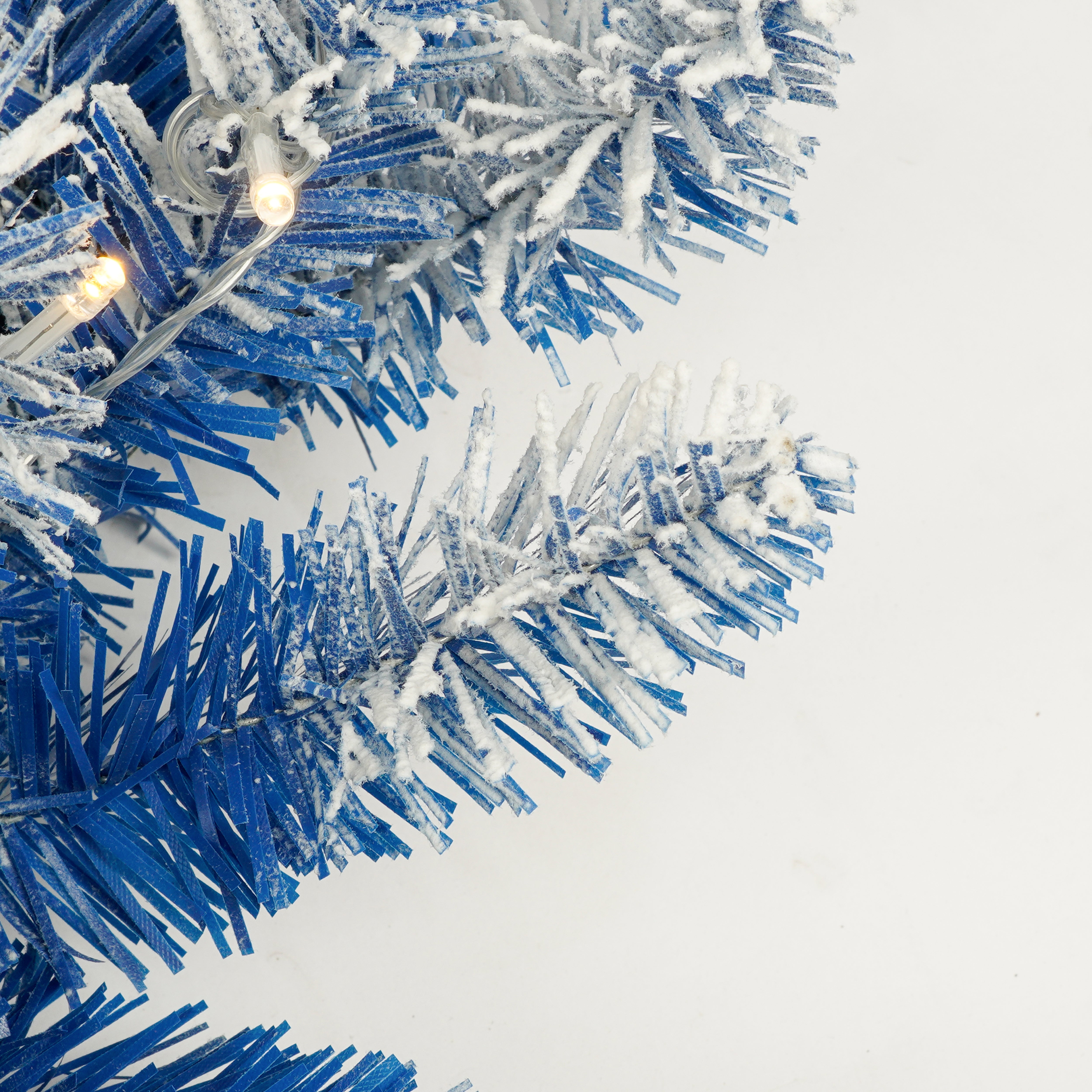 Pre-lit 4-Piece Artificial Christmas Tree Set with Garland &amp; Wreath | 840 PVC Tips, 305 Warm White LED Lights | Fire-Resistant Fir for Home &amp; Office Decor