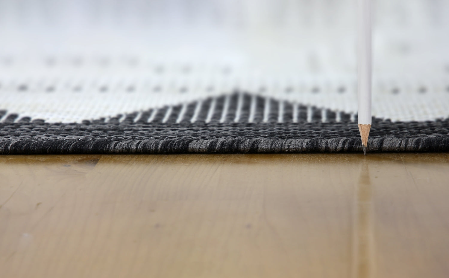 Sunshine GC_HAR2014 Anthracite 5'3" x 7'3" Indoor/Outdoor Area Rug - Durable Polypropylene, Stain Resistant, Easy Clean, Flatweave for Patios, Decks, Entryways, Living Rooms