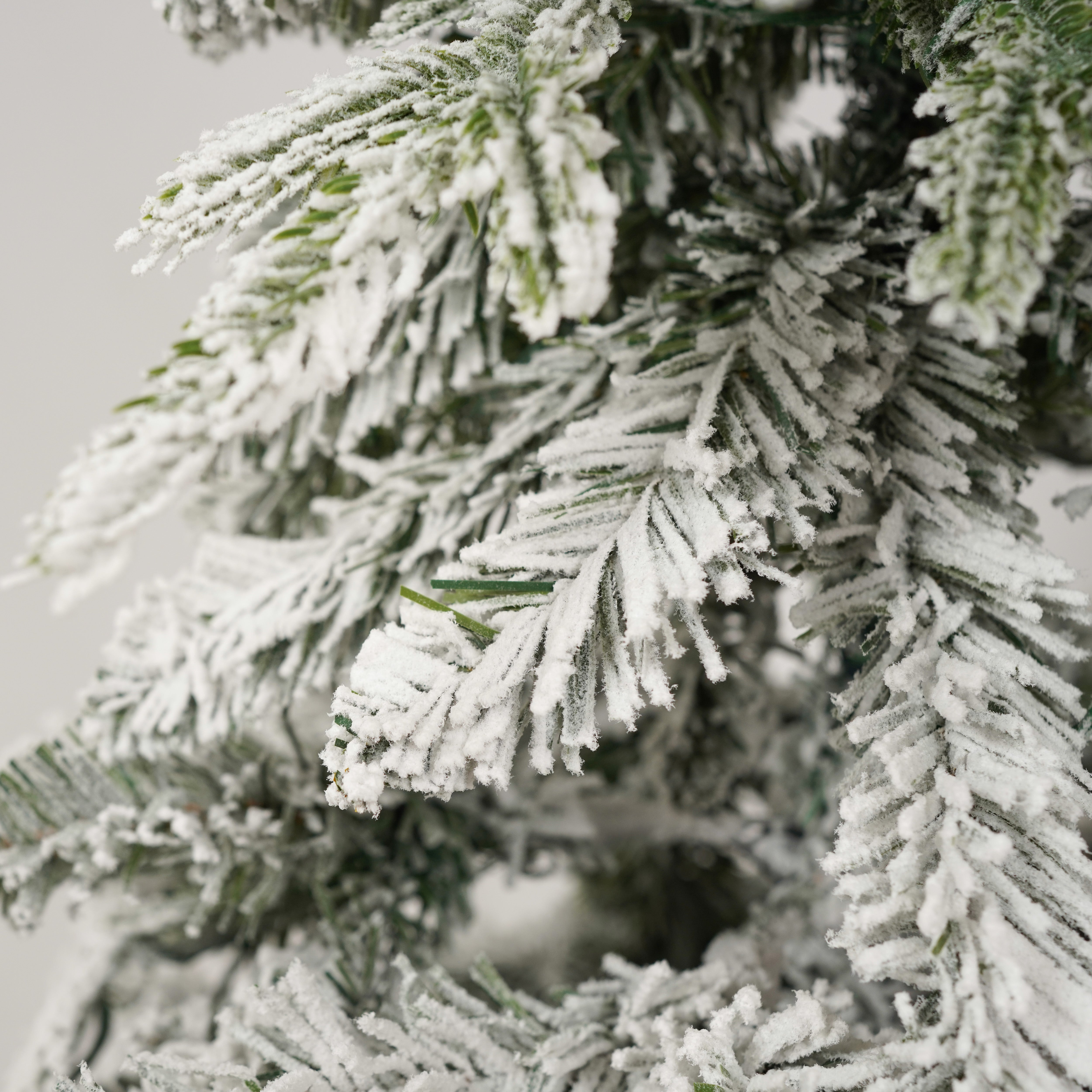 Pre-lit 4-Piece Christmas Tree Set: 4ft Artificial Tree, Wreath, Garland & 2 Entrance Trees with 330 Warm White LED Lights, Lush Green PVC Foliage for Festive Home & Office Decor