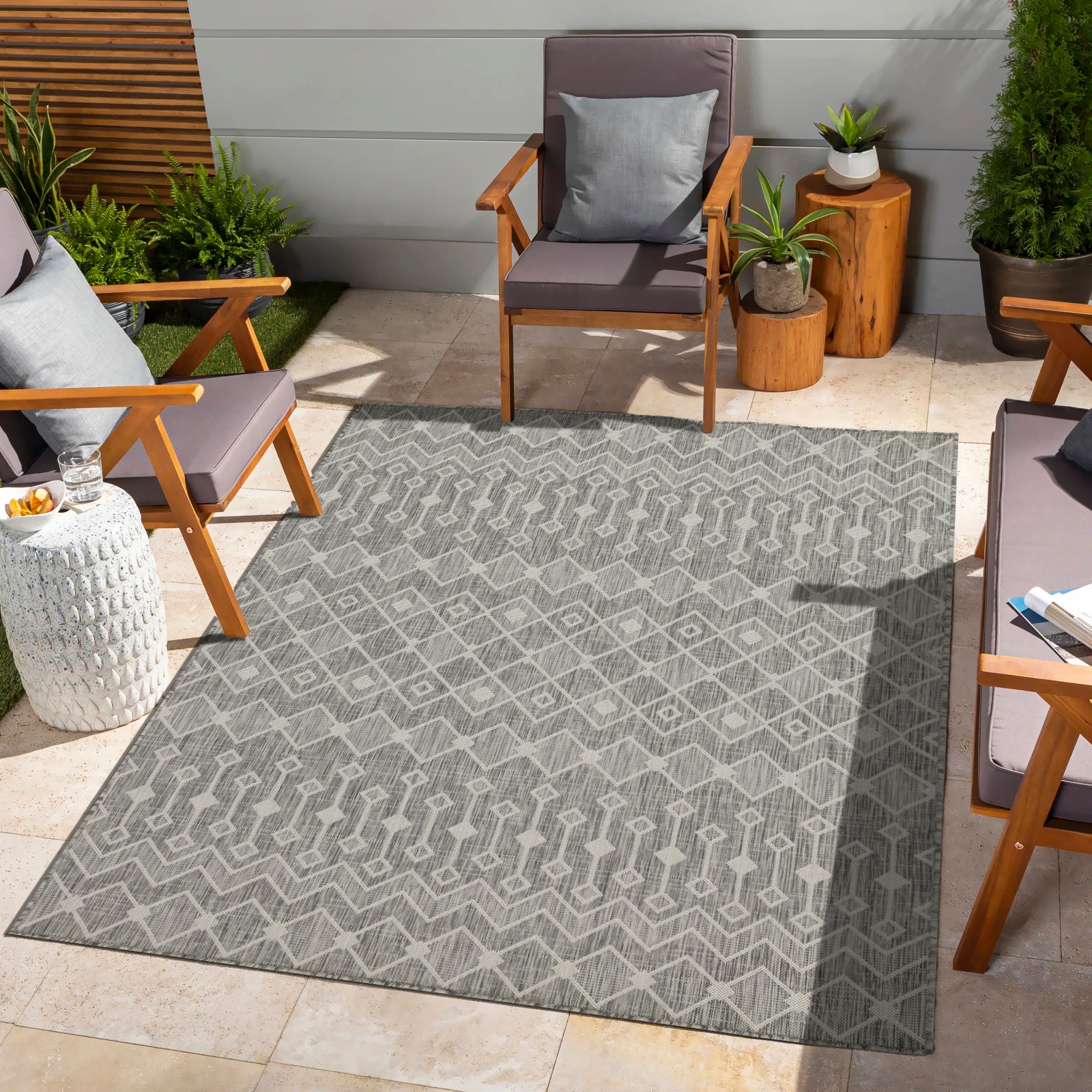 Sunshine GC_HAR2021 Silver 2'7" x 7'3" Indoor/Outdoor Area Rug - Stain Resistant Polypropylene, Flatweave, Easy Clean, Durable Patio & Deck Decor