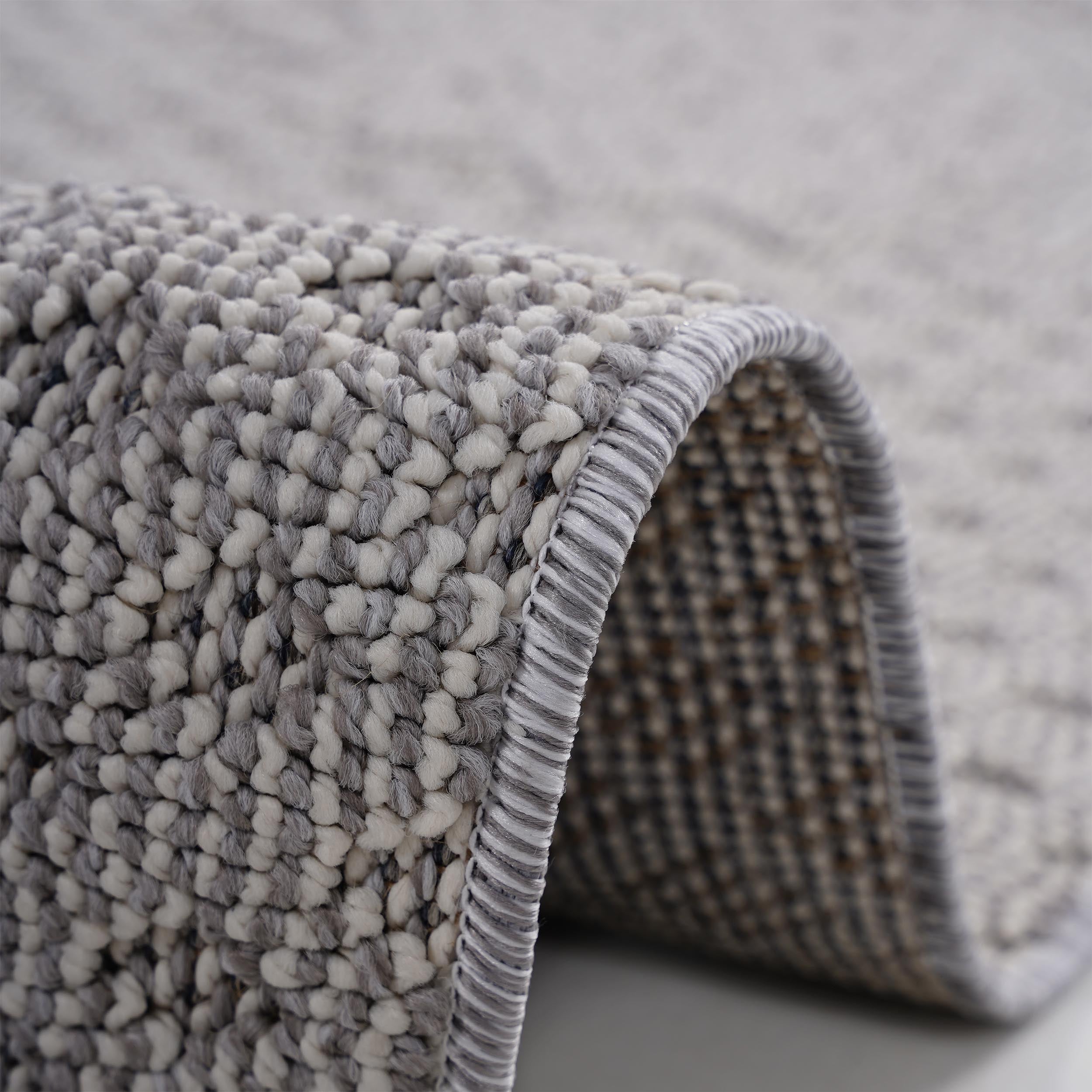 Guros Collection 5x7 Medallion Area Rug - Stain Resistant & Non-Shedding Polypropylene Indoor/Outdoor Runner for Living Room, Bedroom, Entryway - Easy Care, Durable, Medium Pile, White/Ivory