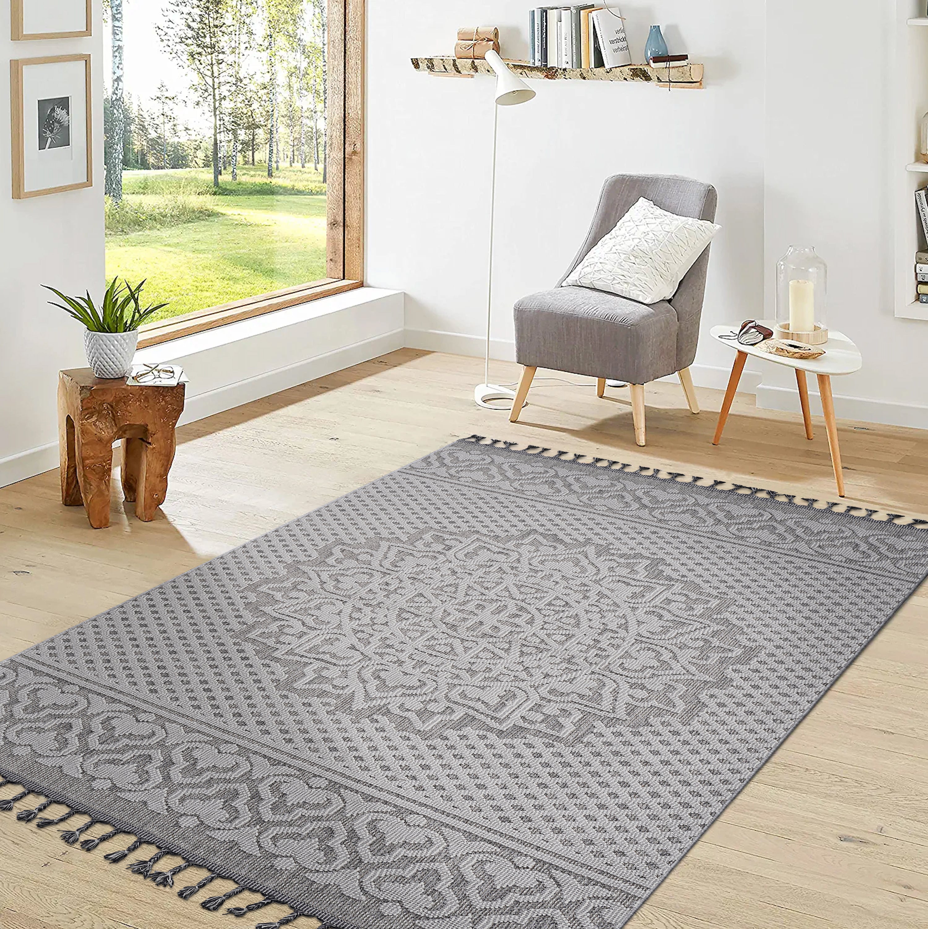 Guros Collection 8x10 Medallion Indoor/Outdoor Area Rug - Stain-Resistant Polypropylene, Gray/White, Medium Pile, Durable & Easy Care for Living Room, Entryway & Patio
