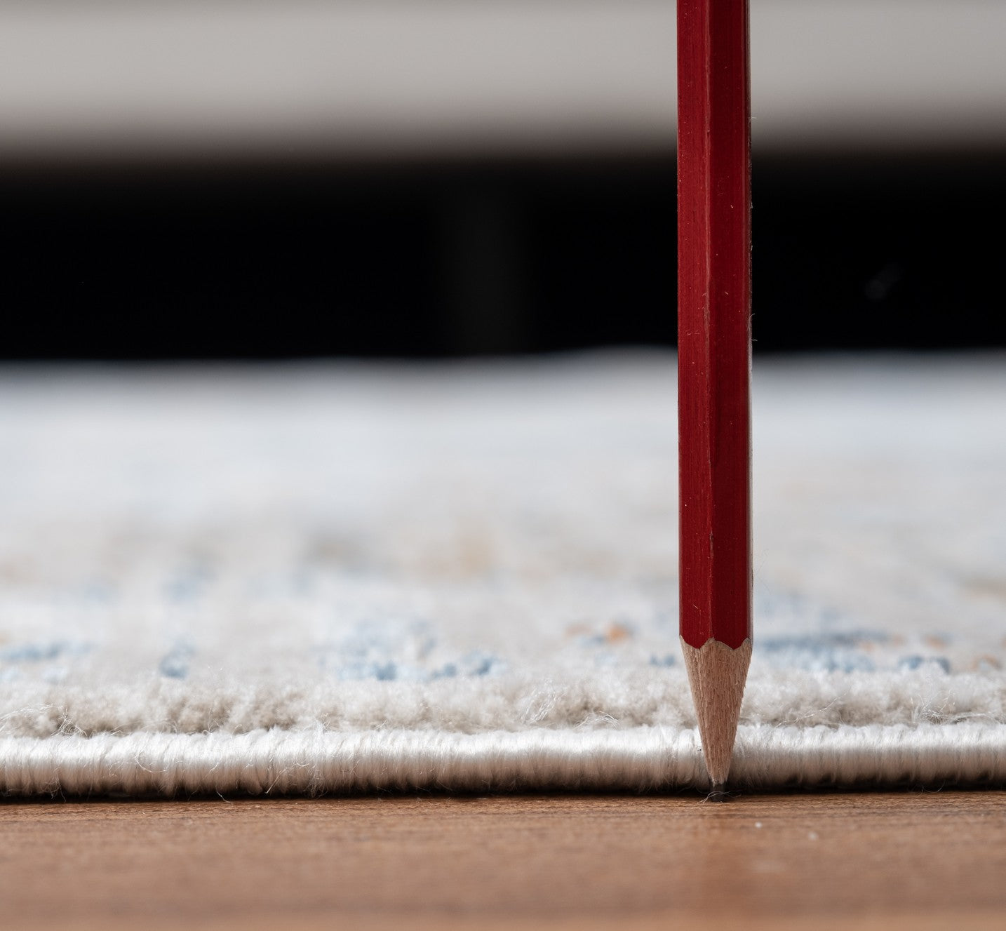 Noble GC_GEN7006 Ivory 2'7"x7'3" Area Rug - Stain-Resistant, Kid & Pet Friendly Polyester with Jute Backing, 0.31" Pile Height for Entryways & High Traffic Areas, Made in Turkey