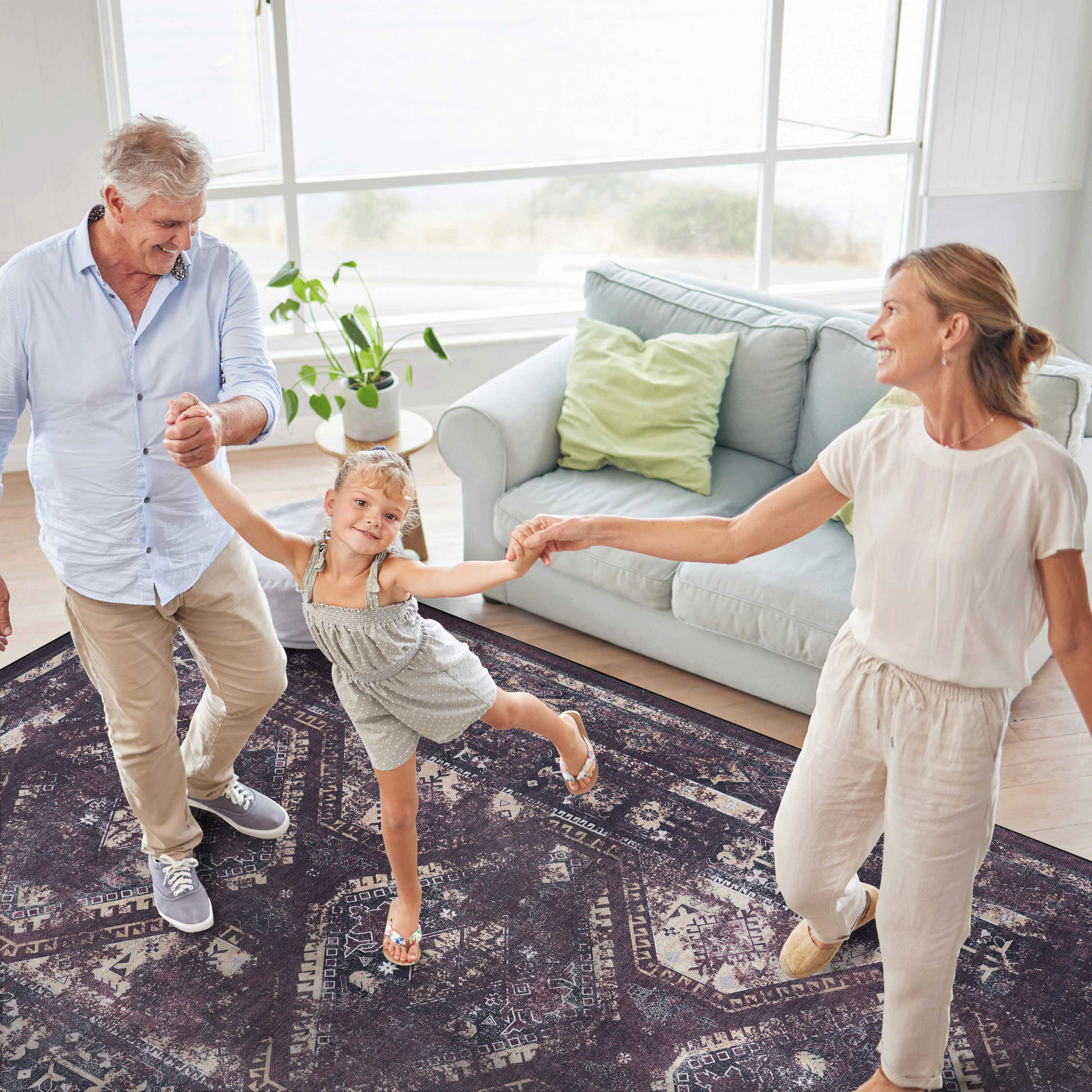 MAVAL 4x6 Washable Area Rug - Black &amp; Burgundy Chenille Boho Style, Non-Slip, Stain-Resistant, Low Pile for Living Room, Bedroom, Hallway, Kitchen