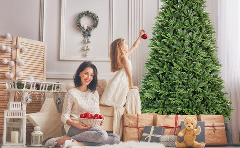 6.5ft Premium Hinged Artificial Christmas Tree - Realistic PE+PVC Pine with 2225 Tips, Memory Wire, Sturdy Metal Stand - Lush Green Indoor/Outdoor Holiday Decor